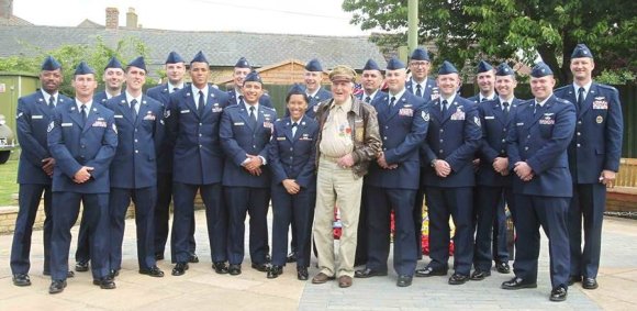 Doug Ward and the 305th Air Mobility Wing personnel (Image by John Routledge)